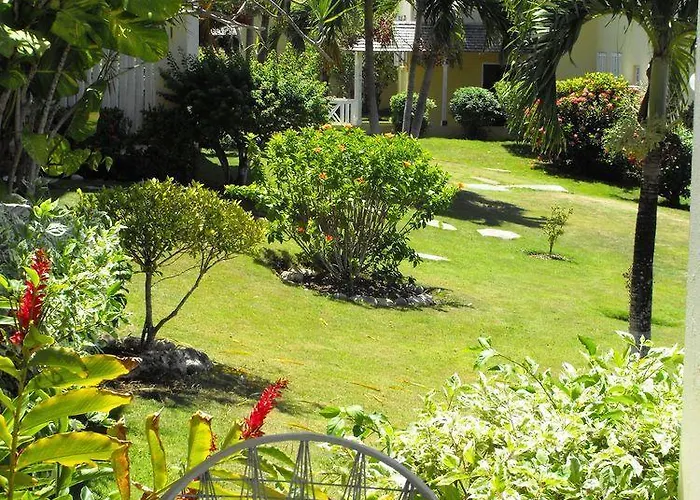 Sea Palms Hotel 2*